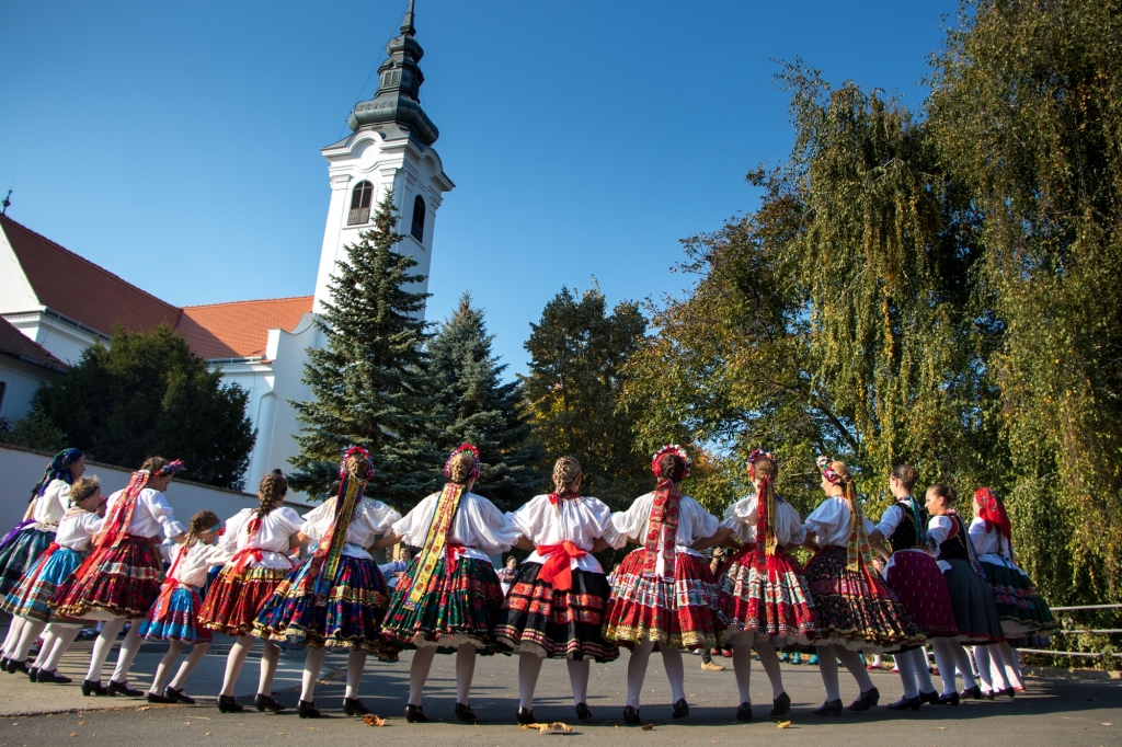 A Zengő a Vásár útról